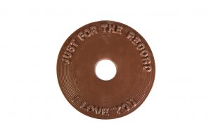 Milk Chocolate Giant "Just For The Record" 100g